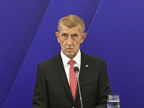 Babiš varuje pred ruskou hybridnou vojnou: Služby sú v pozore