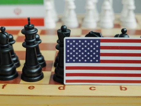 Irán stanovil podmienky pre rokovania s USA a čaká na Trumpa