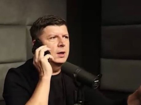 Andrej Bičan prerušil talkšou a do rozhovoru zapojil hosťa
