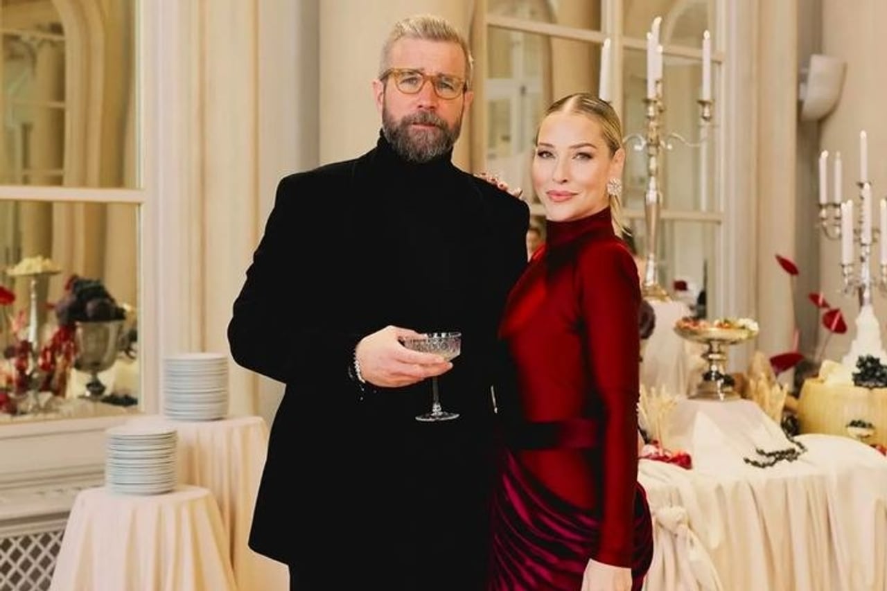 Dominika Cibulková s Tiborom prvýkrát na červenom koberci čelí kritike